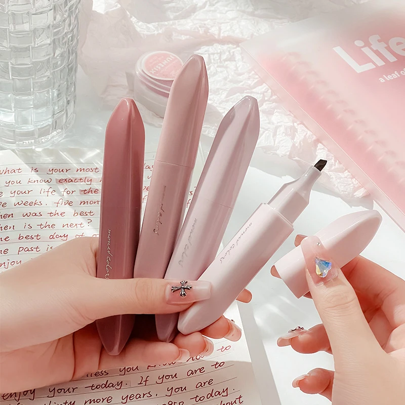 4pcs/set Cute Fresh Color Marker Pens Solid Soft Brush Tip Highlighter Fluorescent Pen Kawaii Drawing Painting Liner Stationery