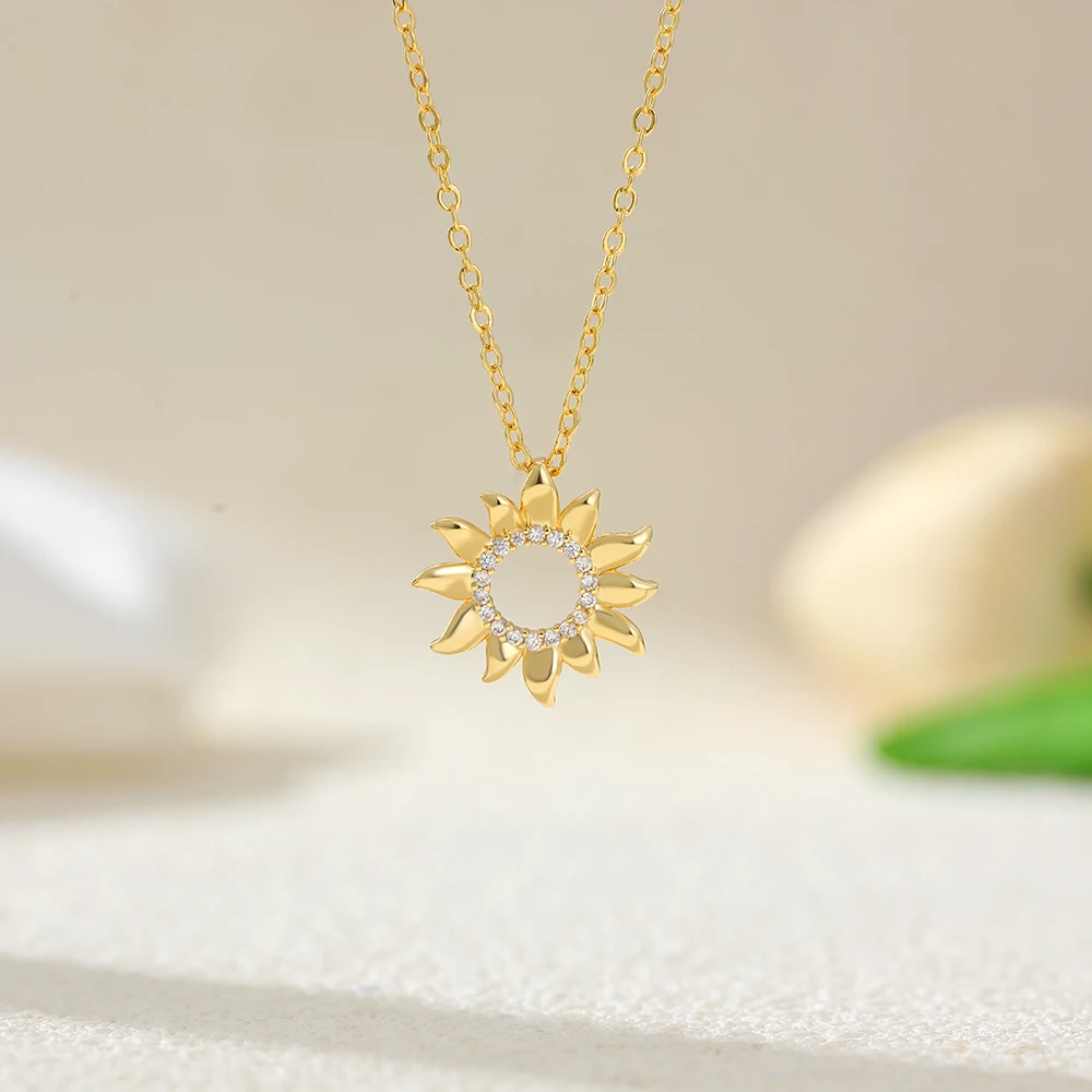 Exquisite Sunflower CZ Zircon One Piece Necklace for Women 18K Gold Plated Polished Flower Pendant Choker Birthday Gifts Jewelry