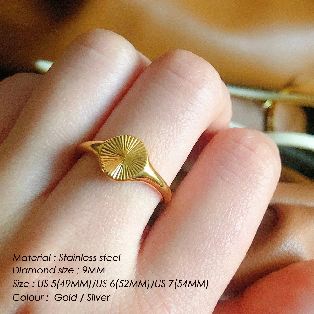 High Quality Wave Rings for Women Minimalist Dainty Rays Texture Circle Ring Stainless Steel Signet Chunky Dome Ring Jewelry 2