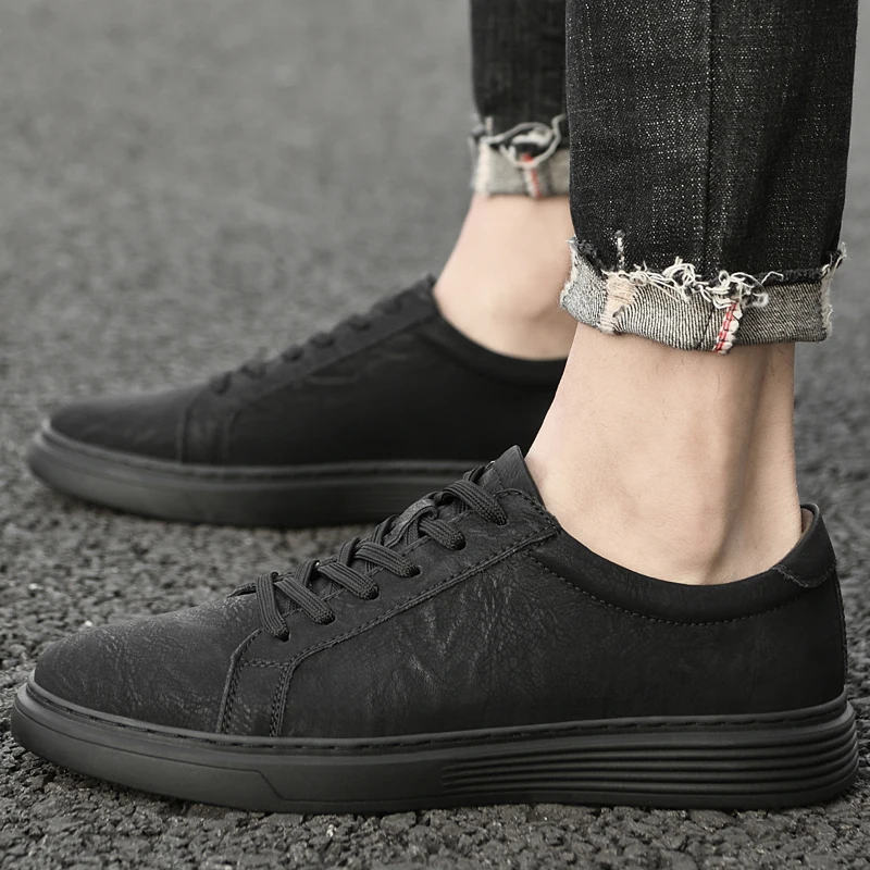 

Men genuine Leather Shoes lace up fashion Casual Male Sneakers Flats Premium Sneakers Comfortable Handmade Trend Shoes men