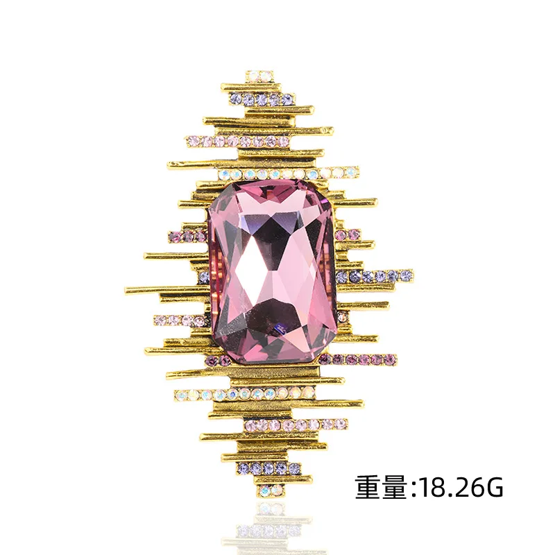 OKILY Palace Style Rectangular Crystal Brooches with A High-end Temperament for Women's Vinatge Elegant Broochpins  Accessories