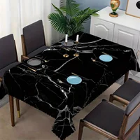 Nappe Moderne à Motif Marbre Noir, Veines Blanches, Bord Festonné, Résistante aux Taches, pour Salle à Manger et Décoration Intérieure Élégante 2
