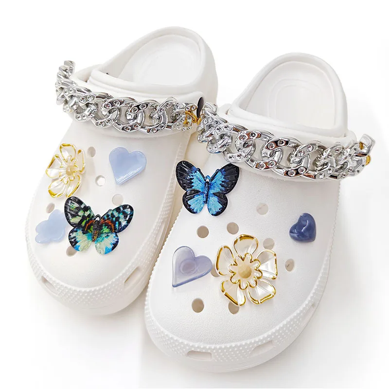 

Elegant Butterfly Shoes Charms for Croc Silver Chain DIY Croc Charms Designer Whole Set Clogs Shoe Accessories Fashion All-match