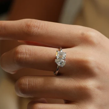 1/2 Carat Emerald Cut & Pear Cut Moissanite Rings S925 Silver D Color VVS1 Lab Diamond Ring Engagement Wedding Bands Jewelry 6