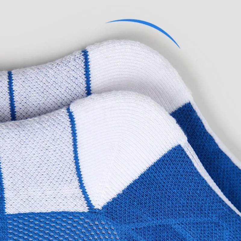 Kids Performance Soccer Socks Breathable Cushioned Non-Slip Grip for Youth Football Training Matches Sports Boys Knee-High Socks