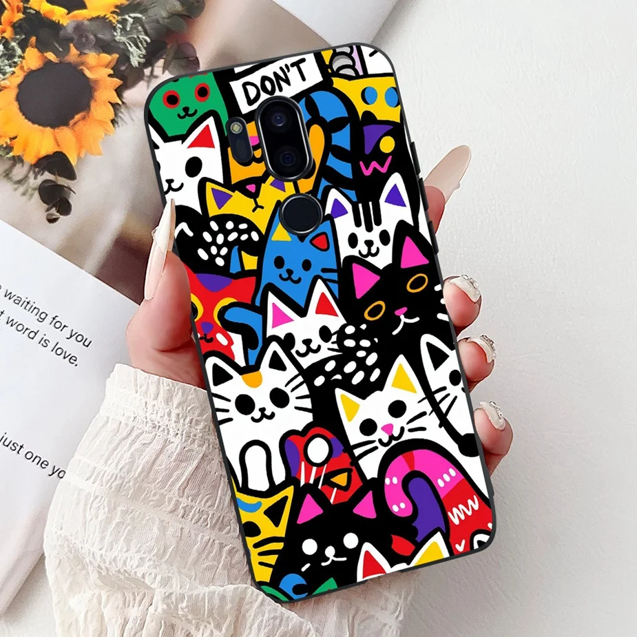 Cute Cat Luxury Painted Soft Slim Phone Case - Stylish Protective Cover