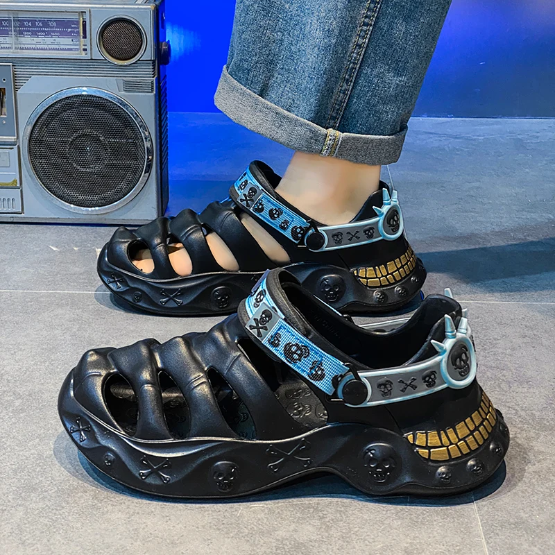 남성 샌들 두꺼운 밑창 새로운 대형 패션 남성 슬리퍼 EVA 가볍고 편안한 통기성 캐주얼 샌들 남성 신발 슬라이드