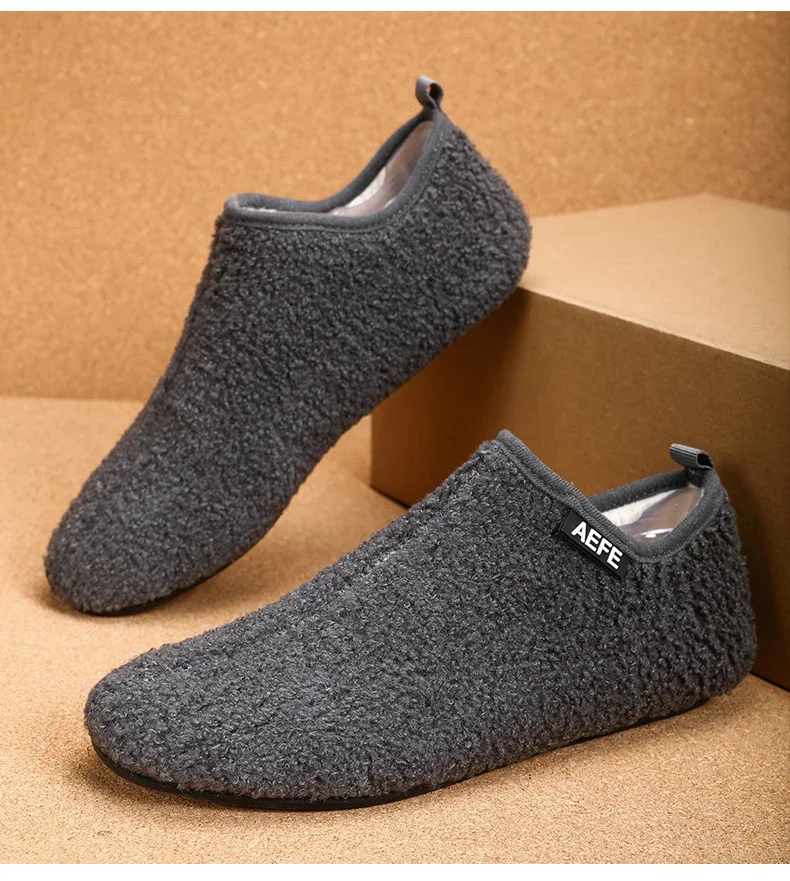 S5a2104f87f3140cea5d5dbd2e109ce4fV Warm Lightweight Cotton Slippers for Men Plush Winter Home Loafers