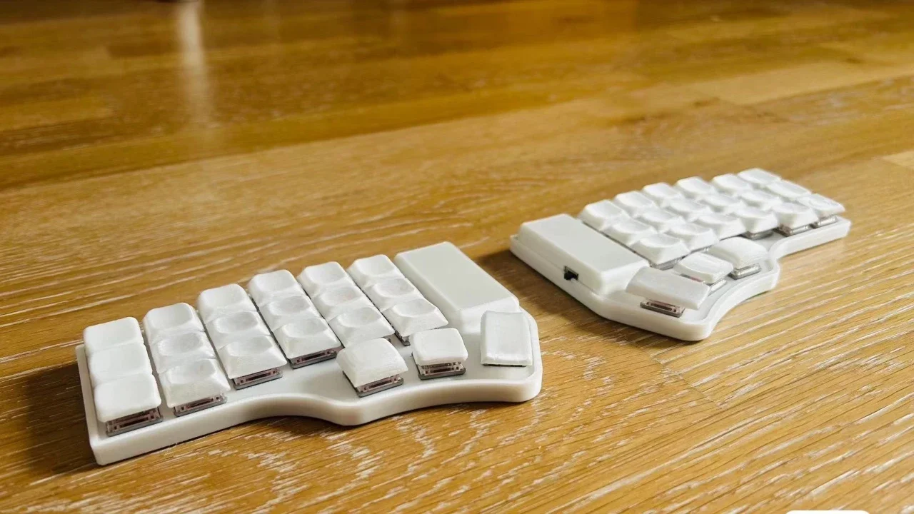 Corne Mini 36/42 Choc V1 Axis Bluetooth Wireless Split Keyboard