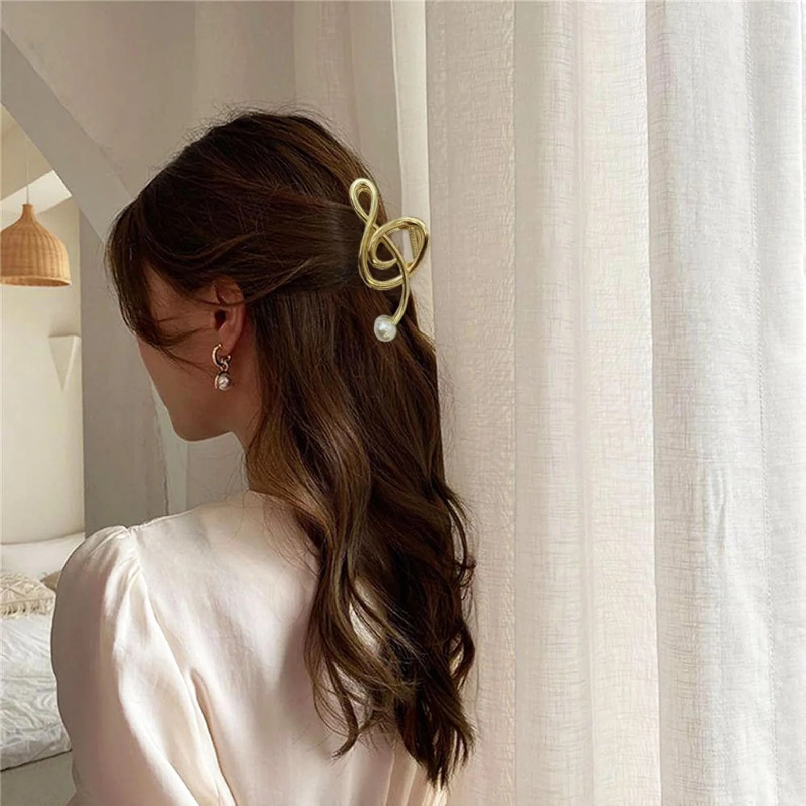 1PC　Treble Clef Hair Clips with Pearls, Metal Music Note Hair Accessories, Fashionable Hair Claws for Women's Chic Looks