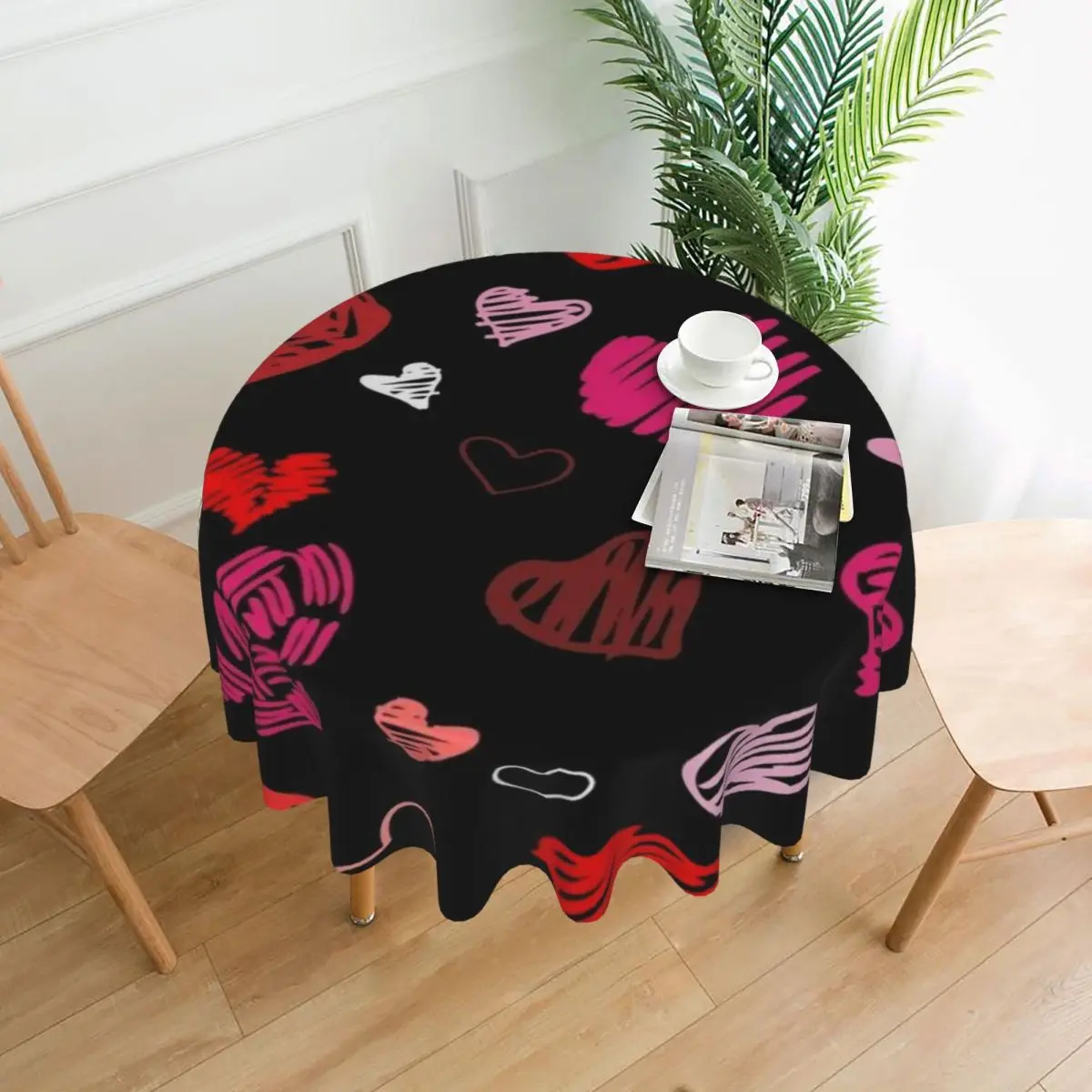 

Tablecloth Valentine's Day Round Table Cloth Graffiti Love Table Cover Tablecloths Home Picnic Events Party Table Decoration