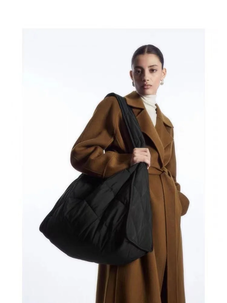 

Overlarge Quilted Crossbody Bags for Women Nylon Lingge Shoulder Bag Wide Strap Handbags Padded Hobos Female Shopper Tote Purses