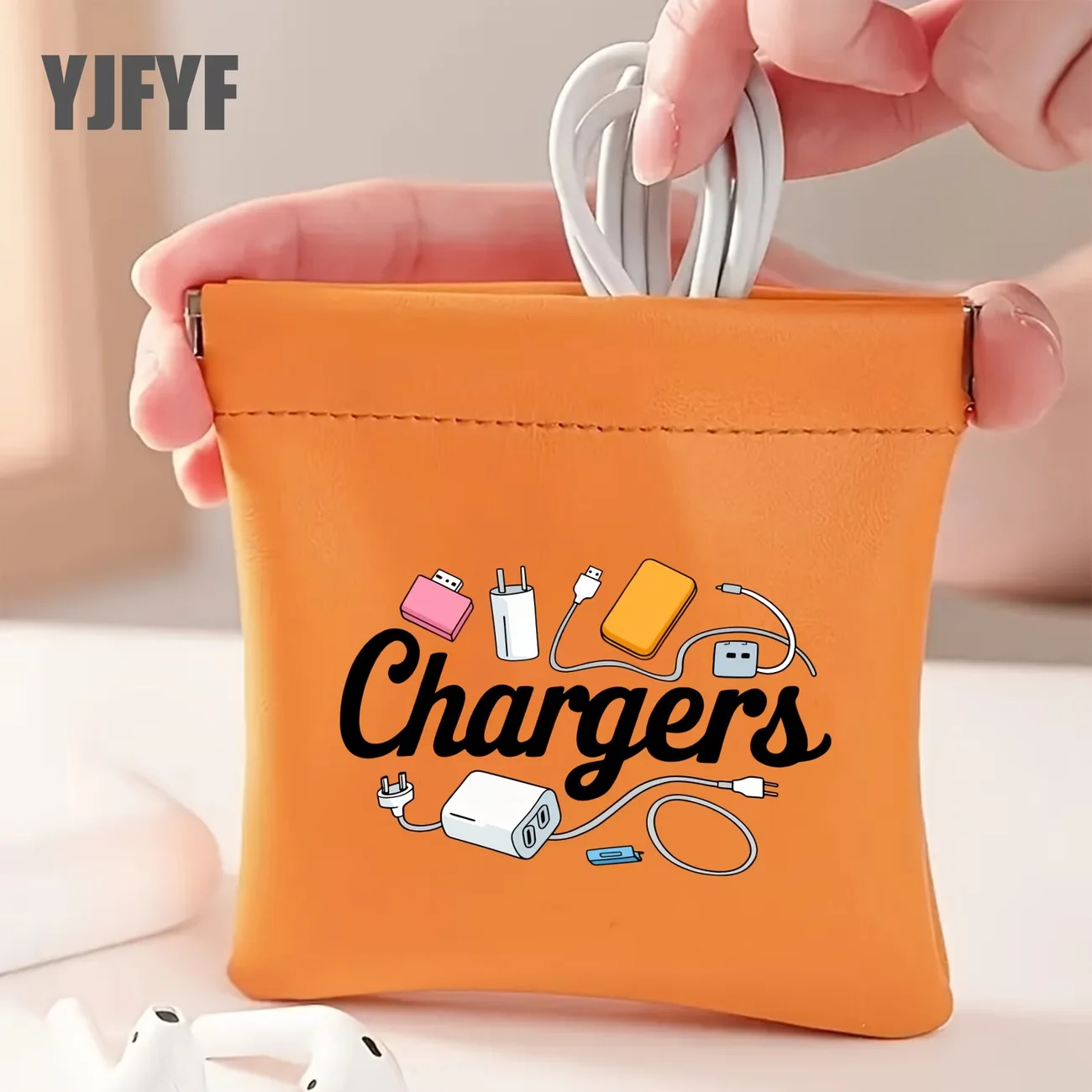 Mini Borsa Portaoggetti in PU con Apertura Metallica, Chiusura Automatica, Disponibile in Vari Colori