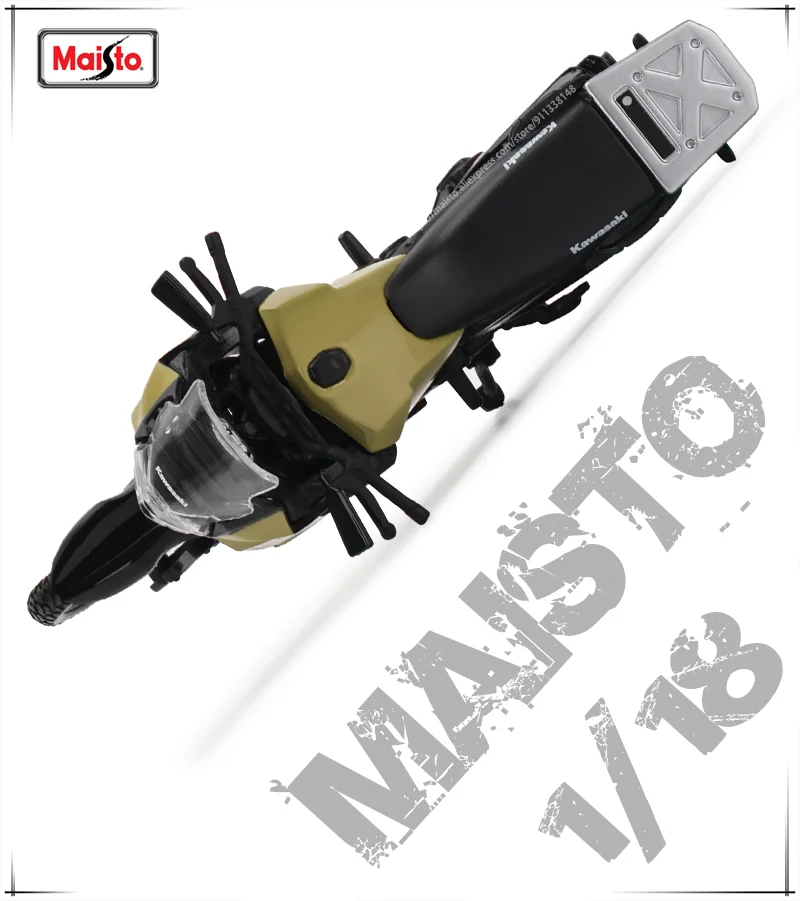 1:18 scale diecast motorcycle toy collectible featuring assorted motorbike models for display and gifting