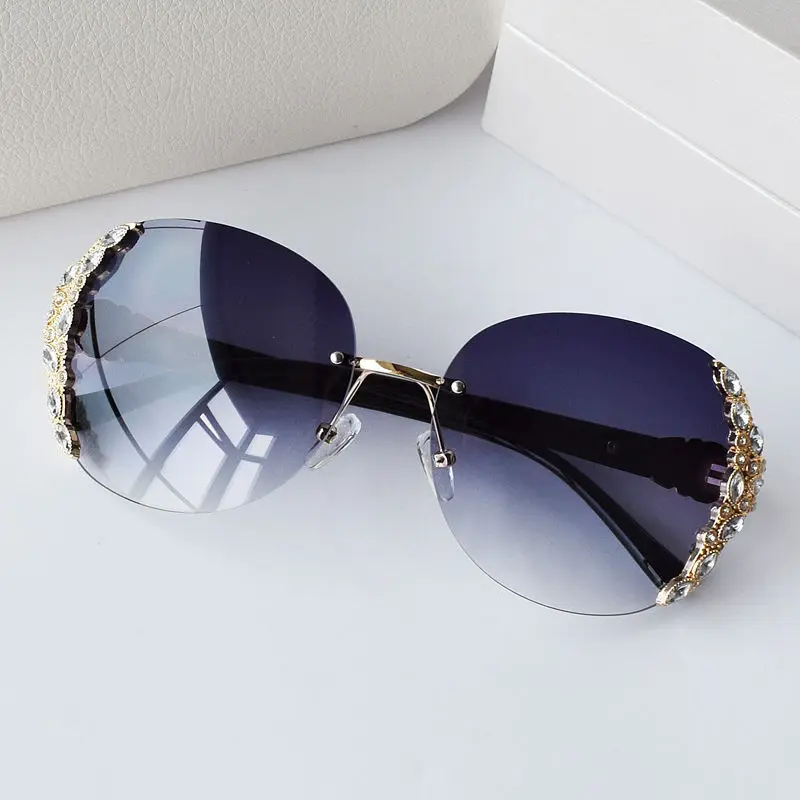 

New Women's Borderless Circular Sunglasses Women Decorative Diamond Luxury Sun Glasses Outdoor Travel Eyewear UV400 Gafas De Sol