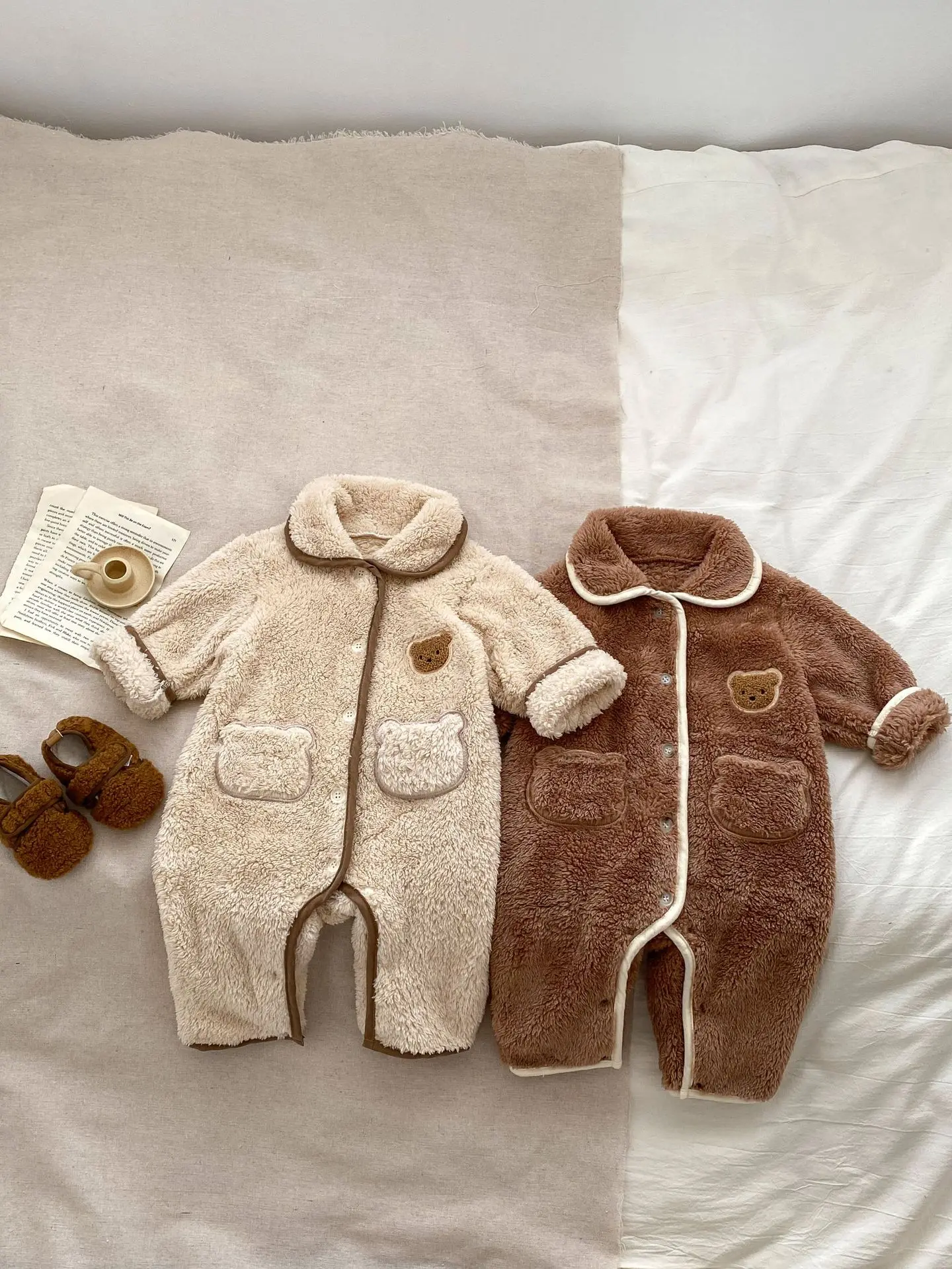 

Baby Clothes Autumn Winter Baby Cartoon Bear Fleece Romper Newborn Boys Plus Velvet Long Sleeve Jumpsuit Infant Girls Onsies