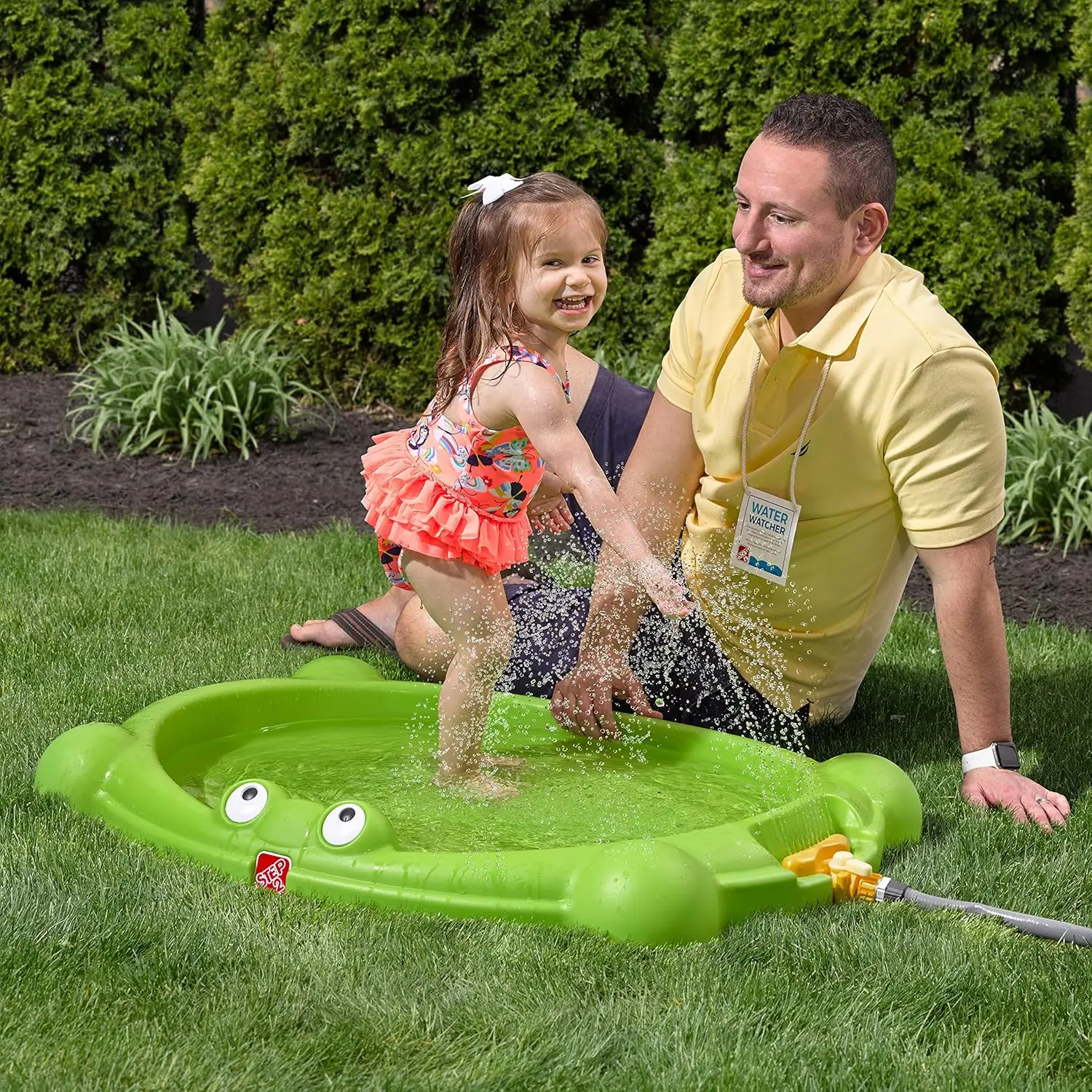 Step2 Water Bug Splash Pad, Kids Water Table, Summer Outdoor Toys, Toddler Sprinkler and Pool, Ages 1.5+ Years Old, Green