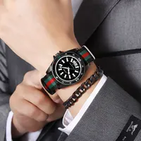 New fashionable men’s nylon strap calendar watch, luxurious and simple business men’s and women’s night light quartz watch