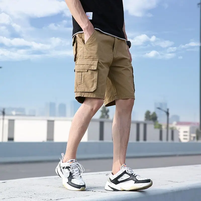 thumbnail image 1 of Pantalones cortos cargo para hombre con cordón ajustable, color caqui liso, elásticos, con bolsillo frontal, bermudas anchas de nailon de lujo para hombres grandes y altos, 1 of 5