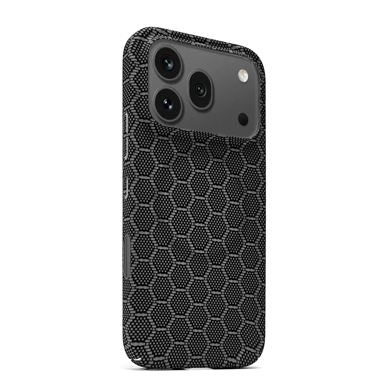Magnetic Carbon Fiber Striped Pattern Case with Magsafe Compatibility