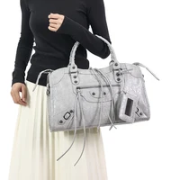 Sac à main bandoulière grande capacité pour femme, collection automne-hiver 2026, style urbain et motard, sac fourre-tout de luxe de créateur 2