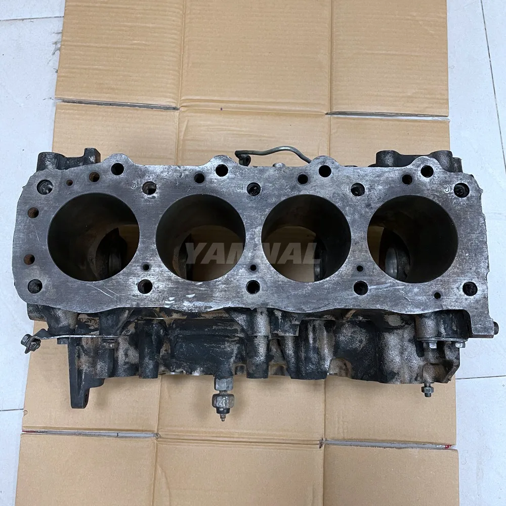 

4FB1 Cylinder Block For Isuzu Excavator Engine