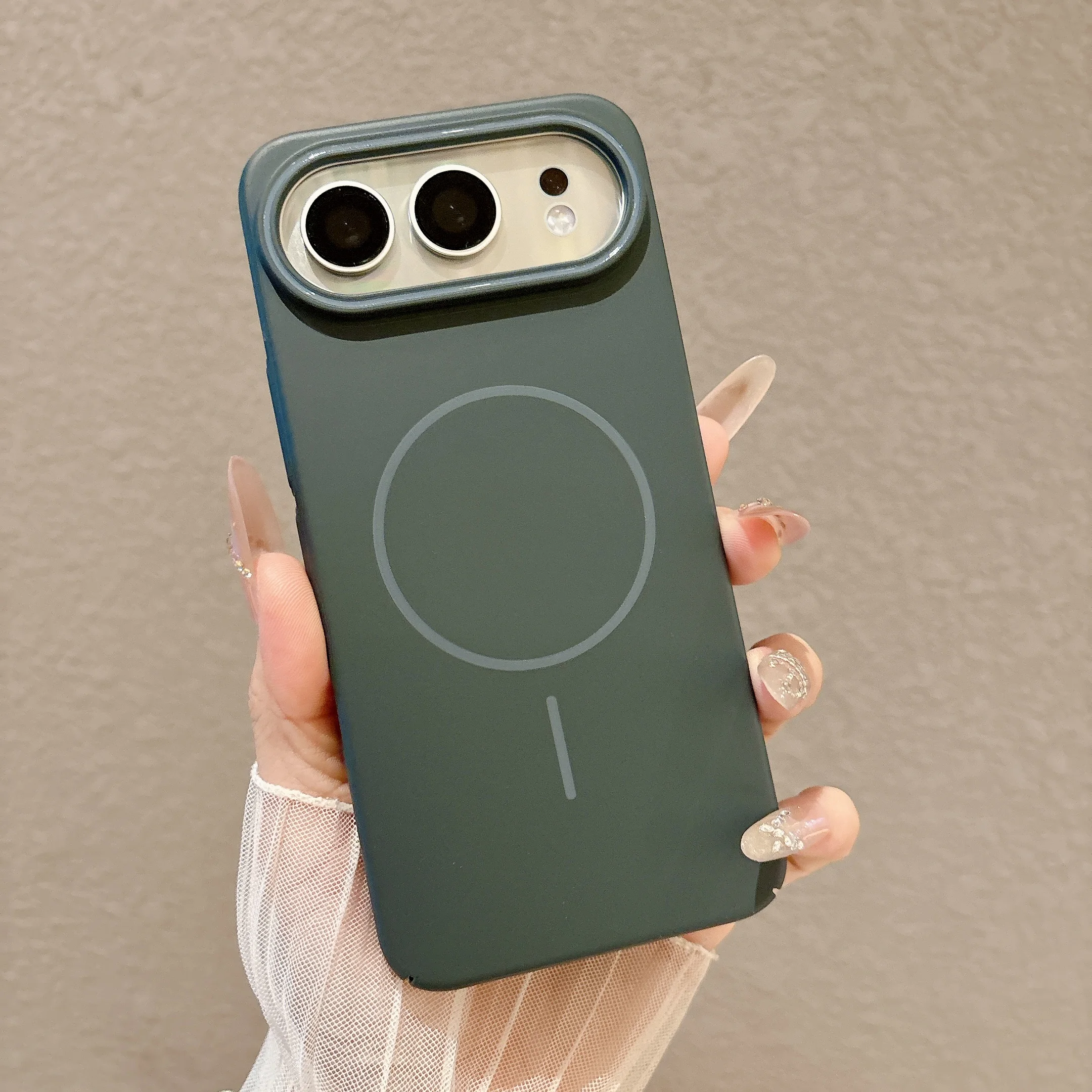 Matte Hard PC Magnetic Slim Cover with Wireless Charging Compatibility