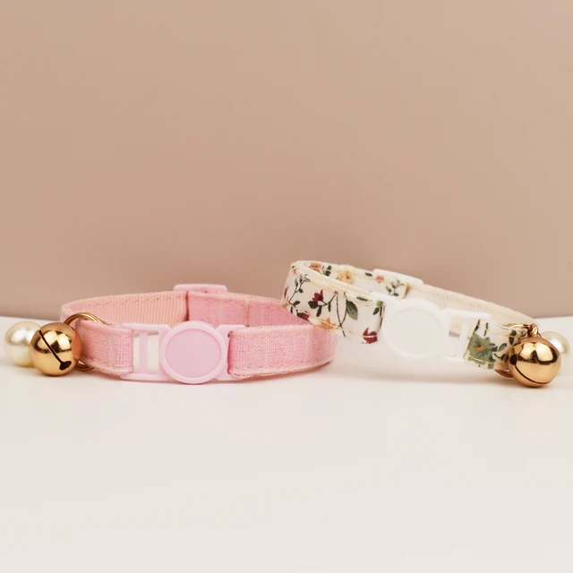 Adjustable Cat Collars with Bowknot Pet Safety Prevents Choking Comfortable And Stylish for Cats 2