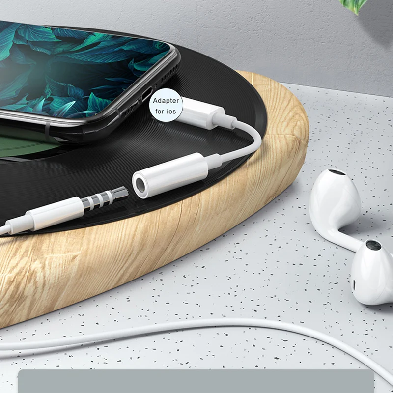 переходник для наушников iphone с lightning на type c. адаптер для айфон 11. переходник юсб на айфон 13. зарядное устройство apple 20w usb-c power adapter. адаптер для айфона 11.