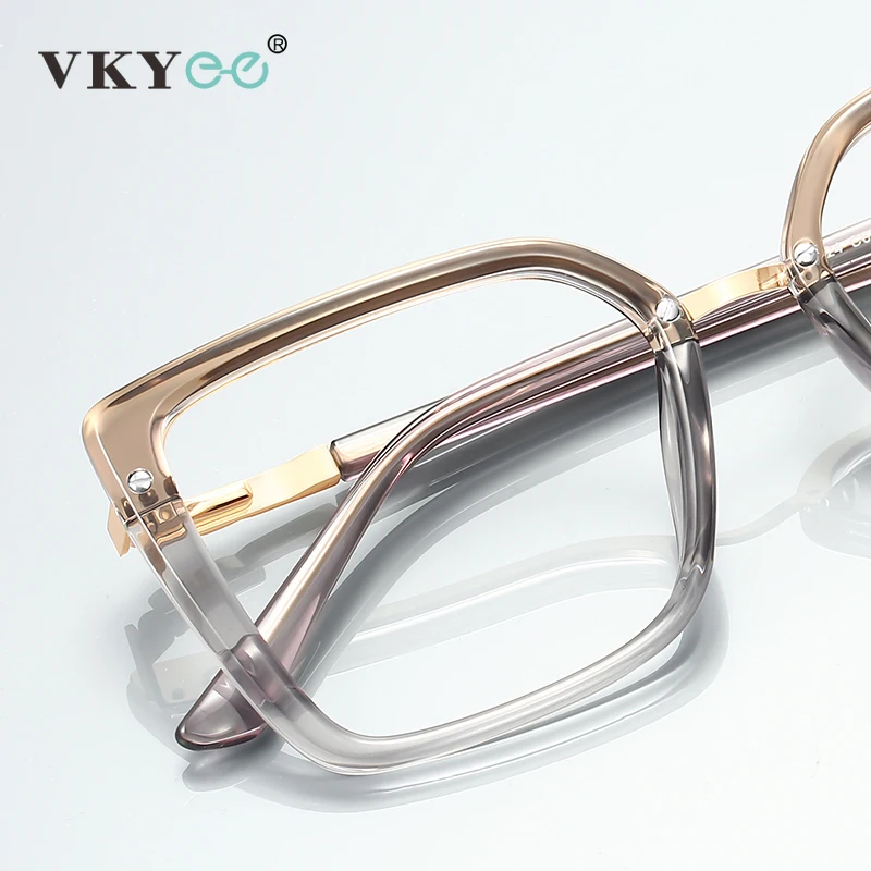 VKYEE Fashionable Large Frame Simple Square Design Anti-blue Light Reading Glasses Customizable Prescription Photochromic 2