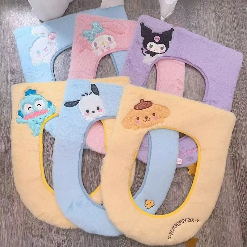 

Sanrioed Pochacco Kuromi My Melody Plush Toilet Mat Winter Sticky Universal Household Warm Toilet Seat Washer Cute Toilet Decor