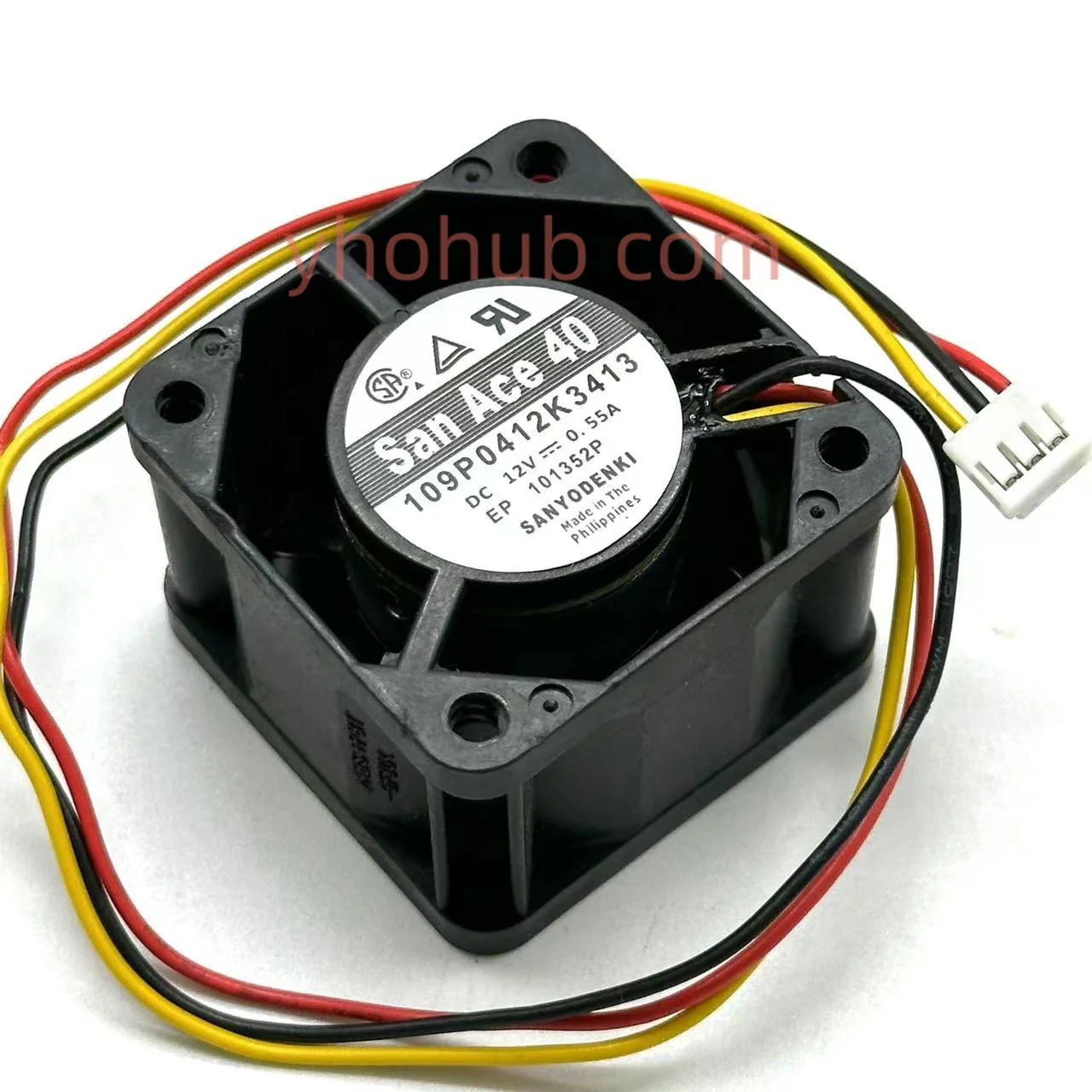 

Вентилятор для охлаждения сервера SANYO DENKI 109P0412K3413 DC 12 В 0.55A 40x40x28 мм