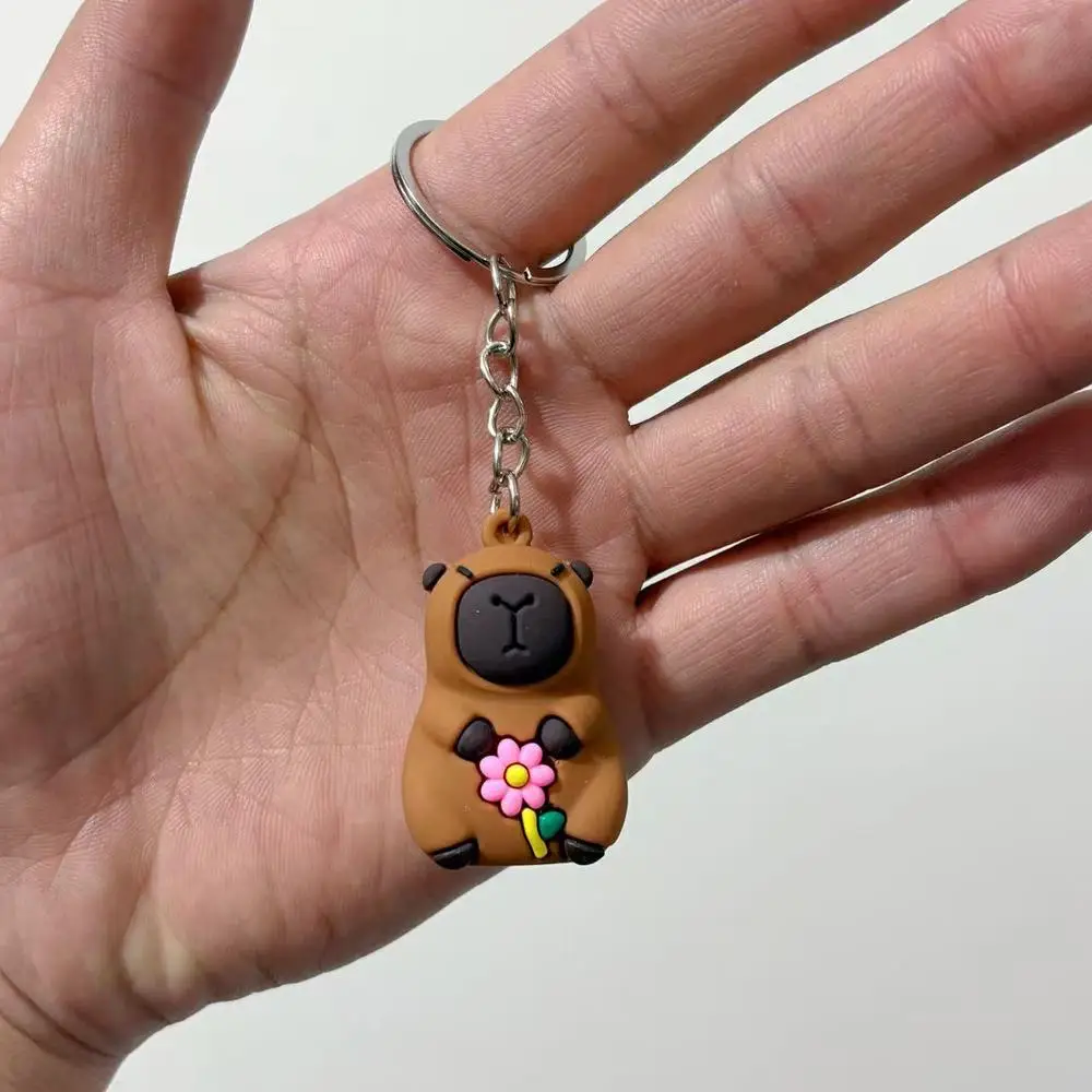 Adorable Capybara Keychain Doll - Charming PVC Soft Rubber Pendant for Backpacks and Mobile Phones