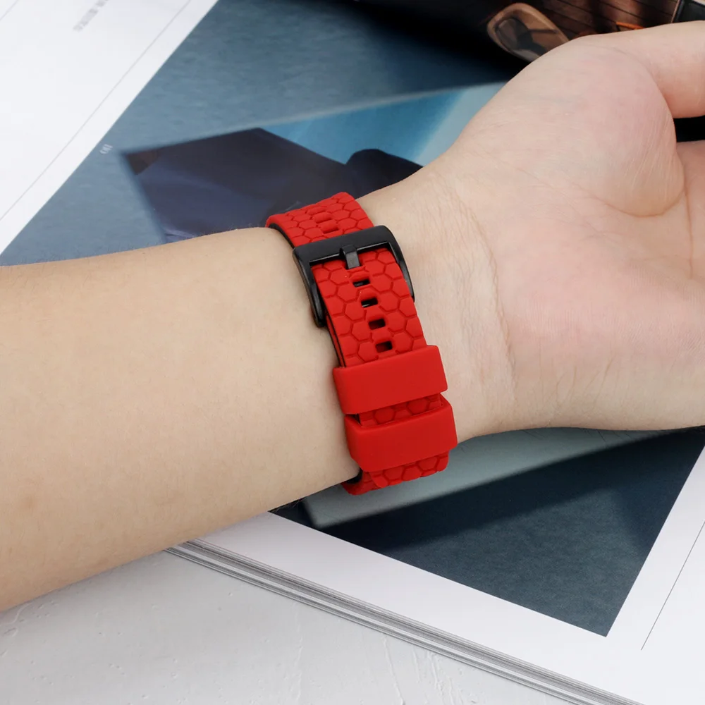 Soft Silicone Watch Band 20mm 22mm for Samsung Breathable Waterproof Men Watch Strap Honeycomb Pattern Replacement for Huawei