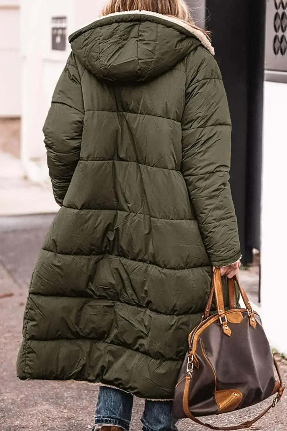 Détails manteau long femme hiver capuche