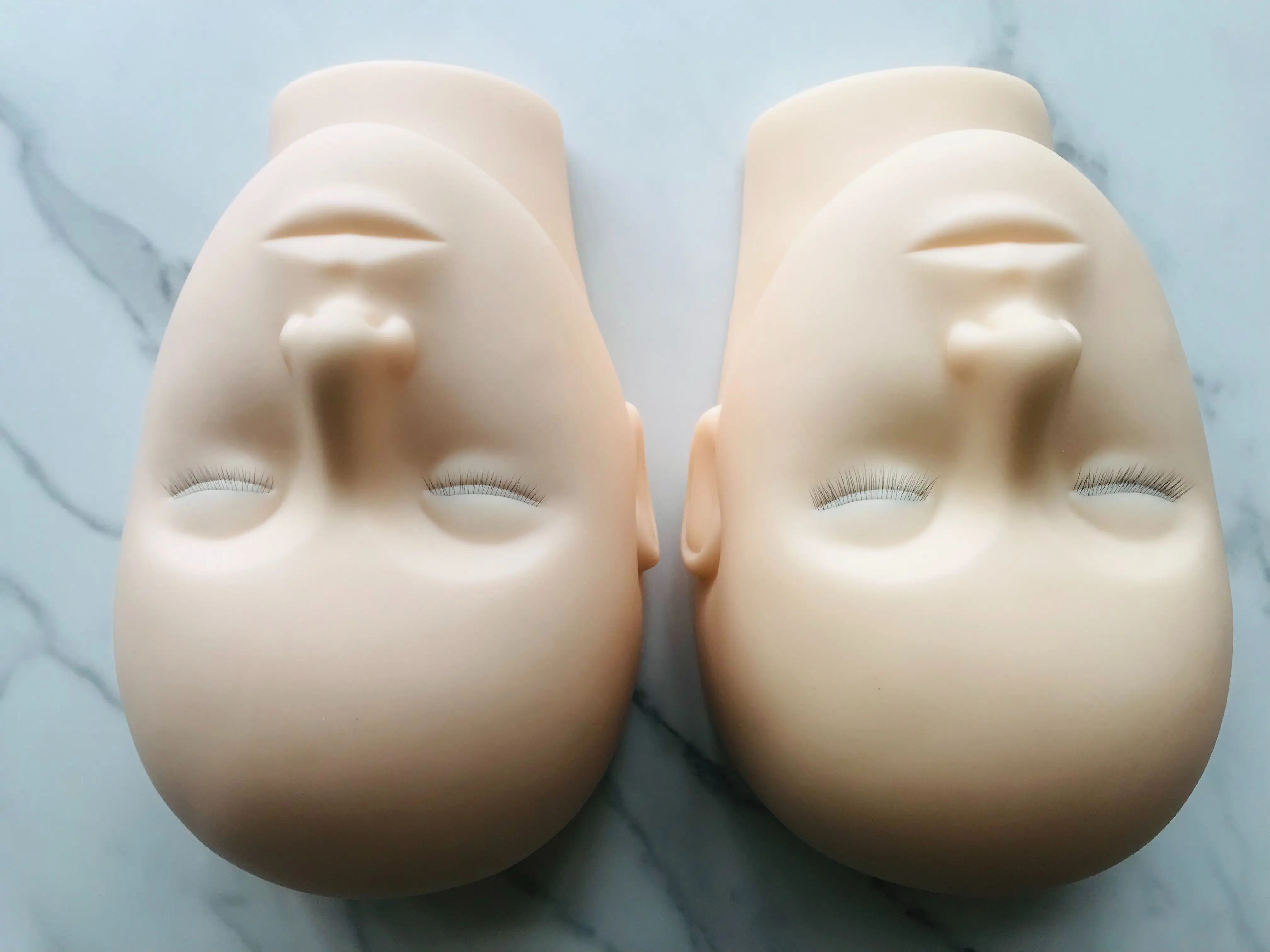 LASH MANNEQUIN HEAD WITH 3 LASH LAYERS