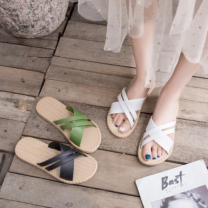 

2022 new spring and summer cute women's slippers