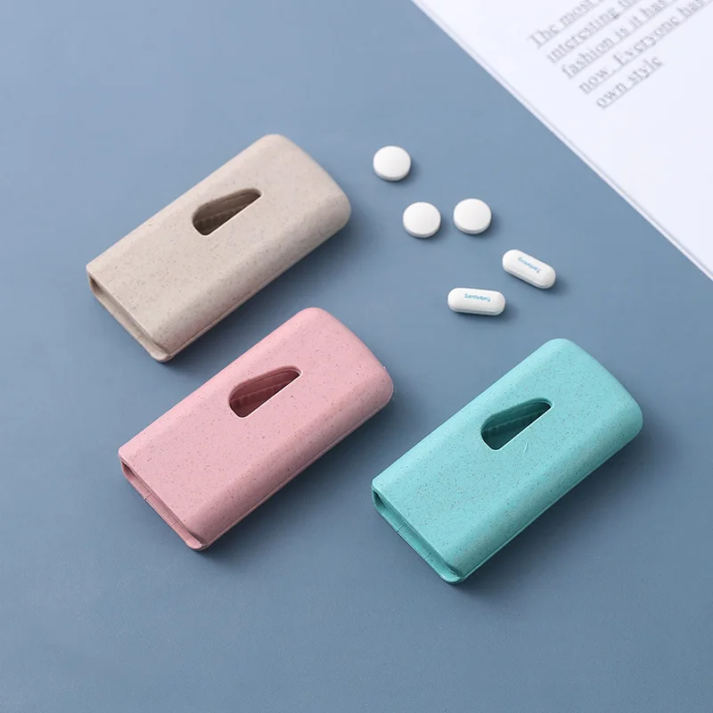 Мини полезен преносим държач за хапчета за лекарства Резачка за таблетки Разделител Калъф за хапчета Кутия за съхранение на хапчета Таблетка Резачка за хапчета Разделител 3 цвята