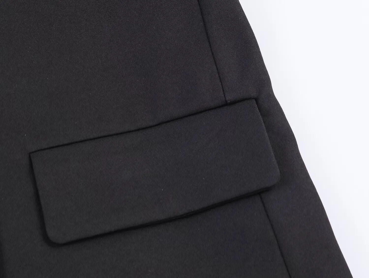 2026 New Arrivals: Women's Outerwear — Euro-American Style, Chic French Design, Minimalist Stand-Collar Long-Sleeve Jacket - 5