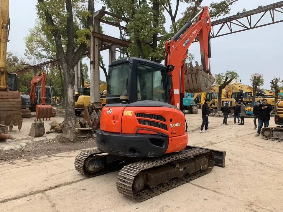 Рисунок 3 - Небольшой экскаватор Kubota kx 155 kx165 kx163 kx161