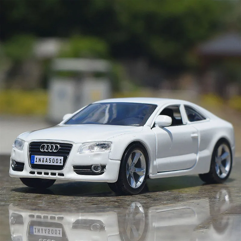 Audi A5 Sportback ホワイトミニカー Audi A5 Cabriolet 1:43 Spark White - Etsy