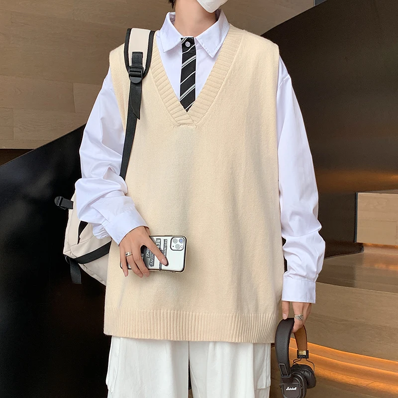 

Men Sweater Vest Solid V-neck Sleeveless Jumper Design Button Fashion Baggy Knit Clothing Male Autumn All-match Vests G147