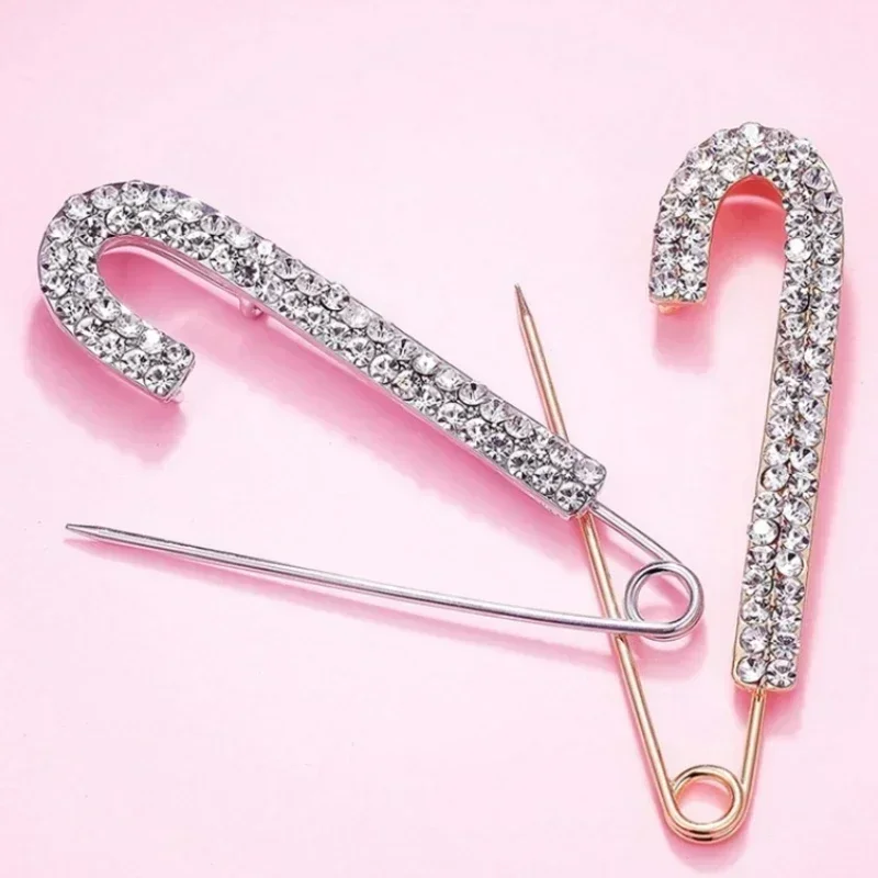 Elegant Brooches Luxury Crystal Rhinestone Brooch Pins for Women Sweater Lapel Pin Cardigan Dress Shirt Accessories enamel flower brooch