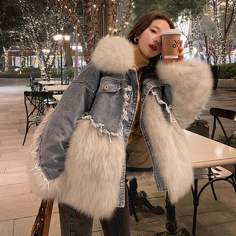 2023 Winter New Patchwork Denim Faux Fur Coat Women Fashion Fur Integrated Parkas Mid Length Version Fashion Loose Warm Outwear