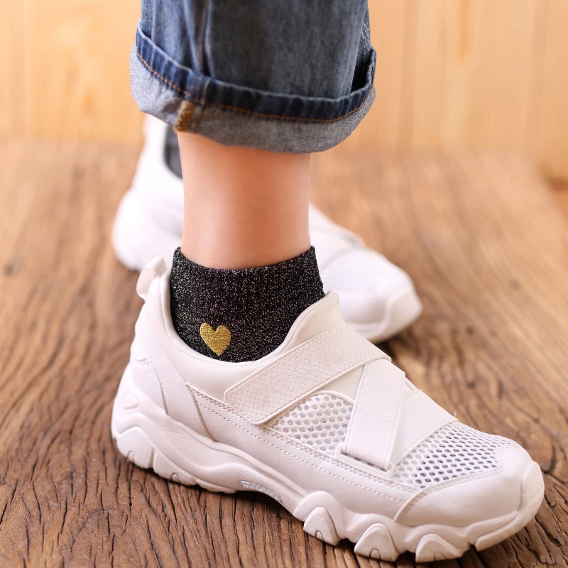 5 Paare/Set Damen Mädchen bestickte Liebesherz Glitzer glänzende Socken Silber Bunte Mode Lustige atmungsaktive Söckchen – Detail 9