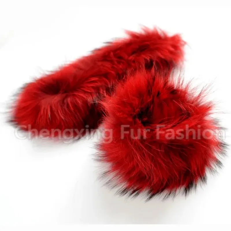 Рисунок 2 - Женский браслет на запястье