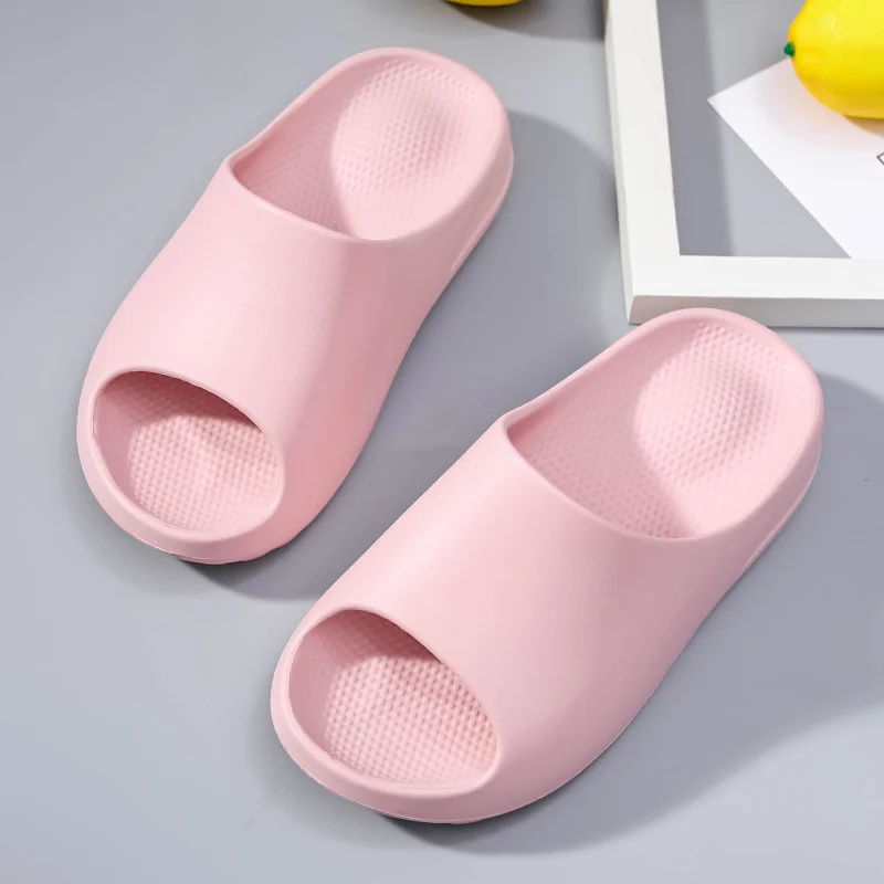 Slippers for Women and Men Non-Slip With Thick Sole Soft Foam Sliders Super Soft Non-Slip Slipper for Indoor Outdoor_voghion.com