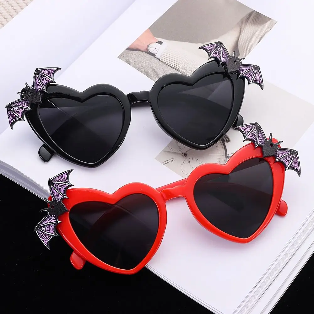 

Disco Party Decoration Heart Shaped Sunglasses Funny Bat Wings Decor Halloween Costume Eyewear Heart Sun Glasses for Women