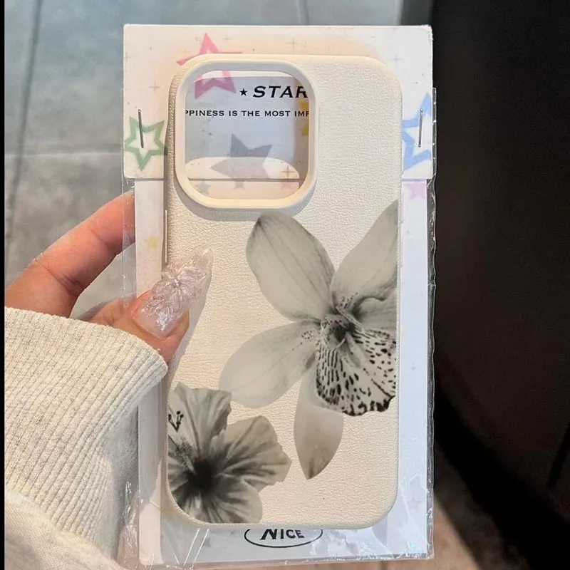 Elegant Black & White Floral Pattern Lichee Soft Phone Case Cover