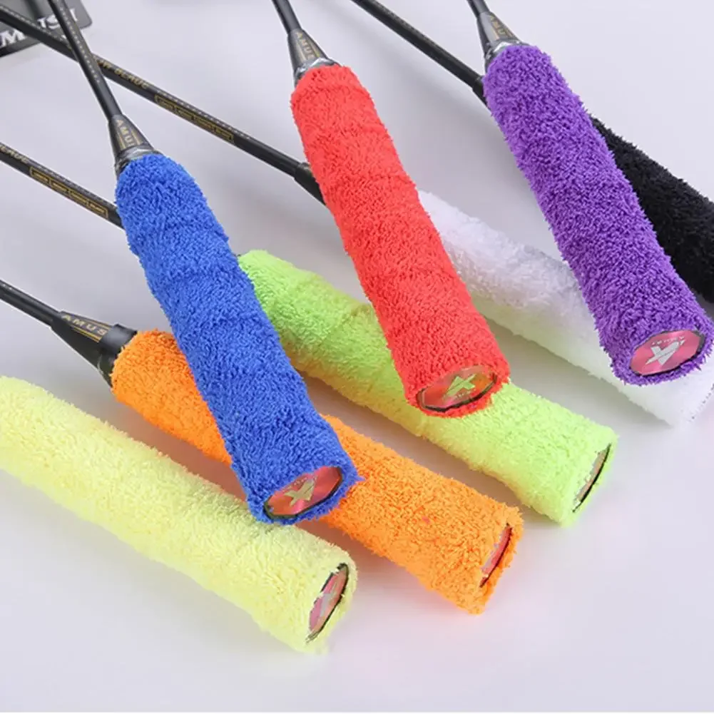 Racket Grips Racket Tape Badminton Overgrip 1 PCS Thickened Badminton Racket Towel Grips Anti-slip Sweat-absorbing Tape for Racket Fishing Rod Slingshots Tennis Towel Grips